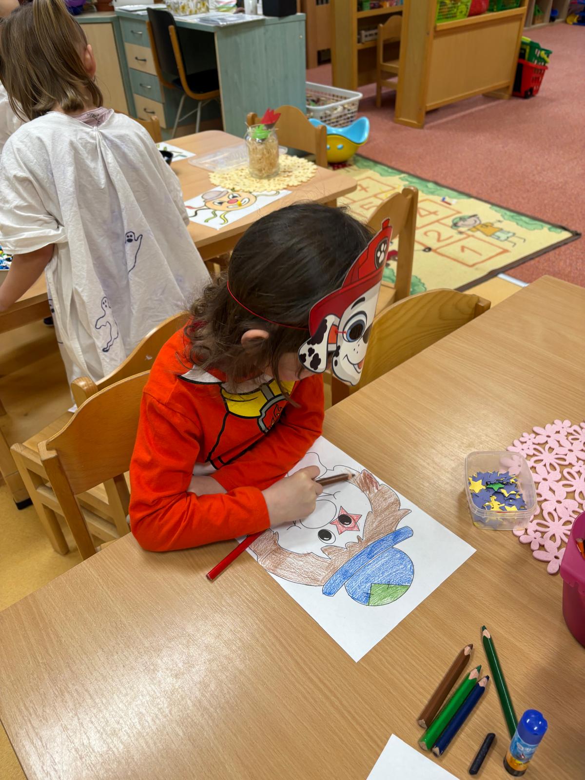 daf76076-1c50-4a60-a173-81e440ca76e8